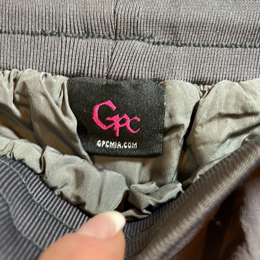 GPC SHORTS - Picture 2 of 5